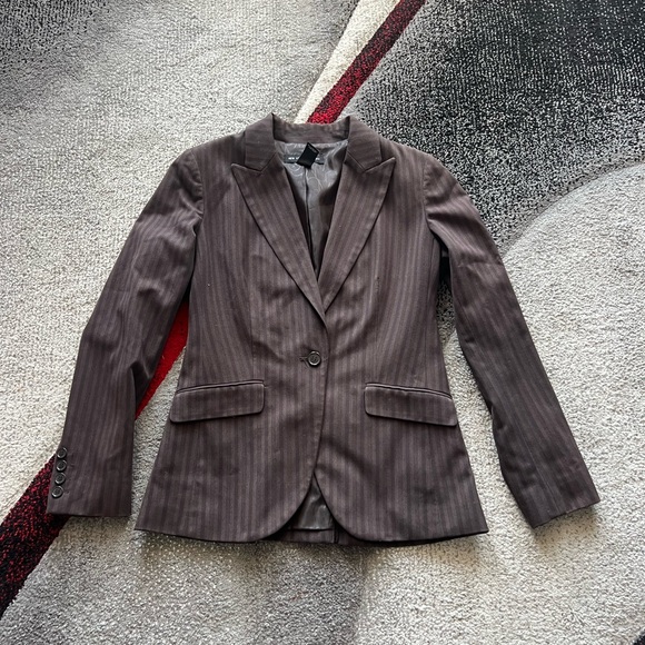 Assorted Career Core Blazer, Skirt And Cropped Pants Bundle - Picture 2 of 12